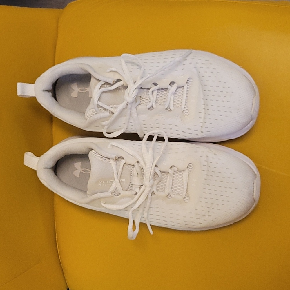 Under Armour HOVR Phantom Run White women's Size 9.5 Running Shoes